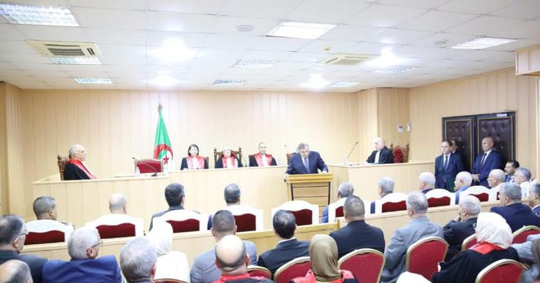 وزير العدل يشرف على تنصيب الرئيس الجديد لمجلس الدولة