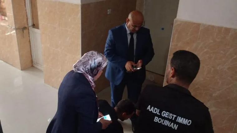 الوالي المنتدب يشدد على إصلاح مصاعد كل عمارات عدل