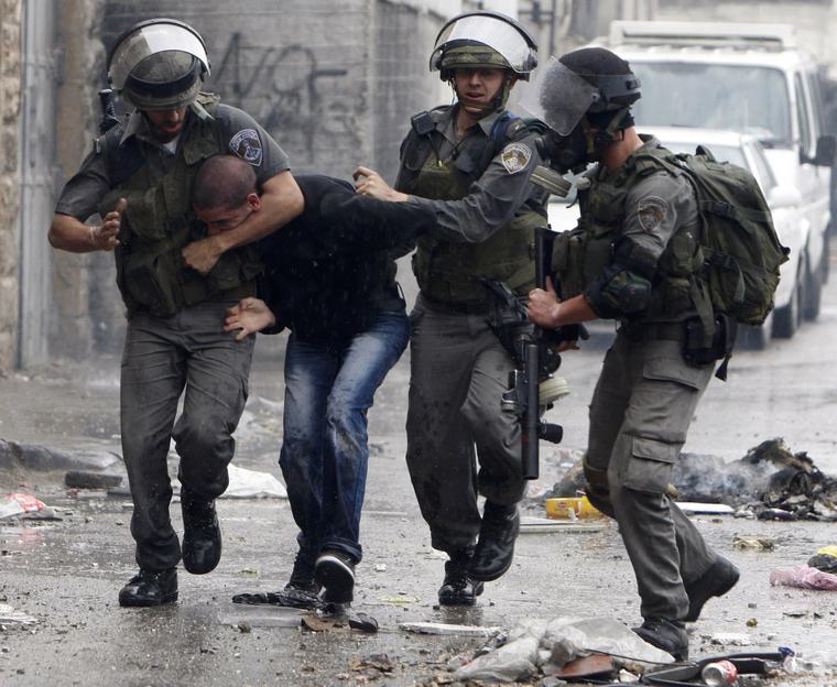 فلسطين: الاحتلال الصهيوني يعتقل 17 فلسطينيا في الضفة الغربية والقدس