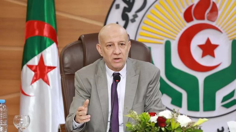 الأفالان يشيد بالقرارات الشجاعة لرئيس الجمهورية للتكفل بالمتضررين من الحرائق